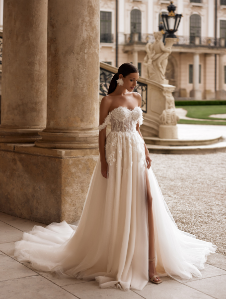 Wedding dress / J-1132