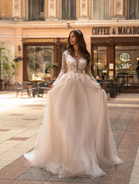 Wedding dress / J-955